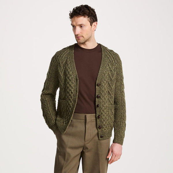 Glenisland Mens Handknit V-Neck Green Cardigan