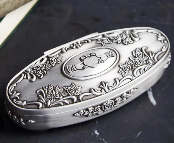 Oval Claddagh Jewelry Box