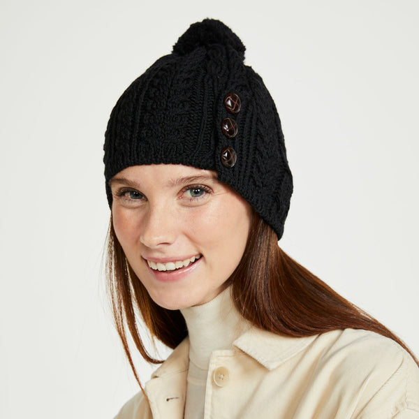 Cong Aran Merino Black Hat with Pom Pom