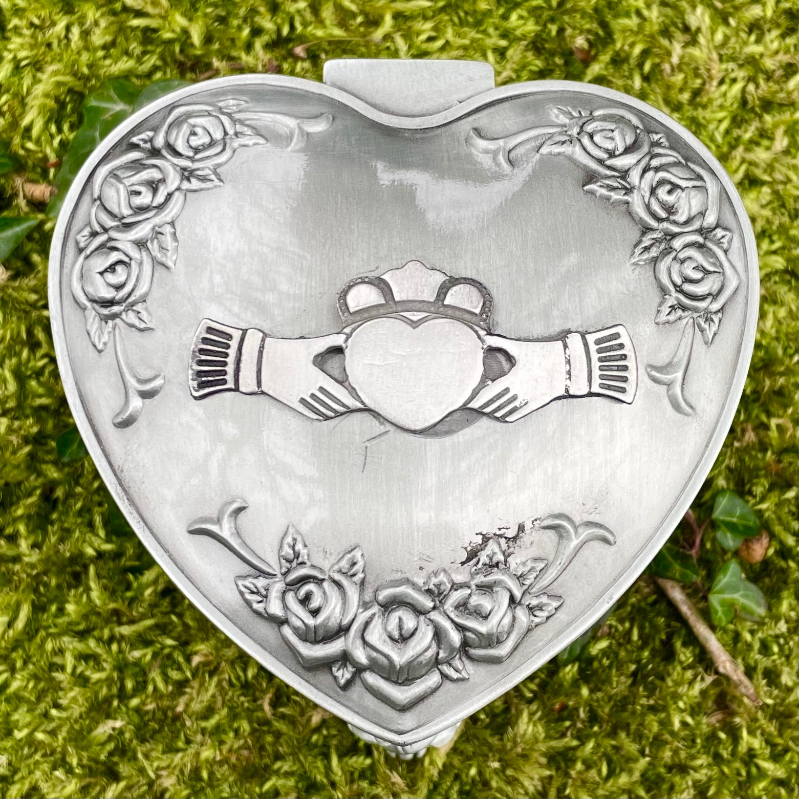 Mullingar Pewter Jewelry Box with Claddagh Design,jewelry box