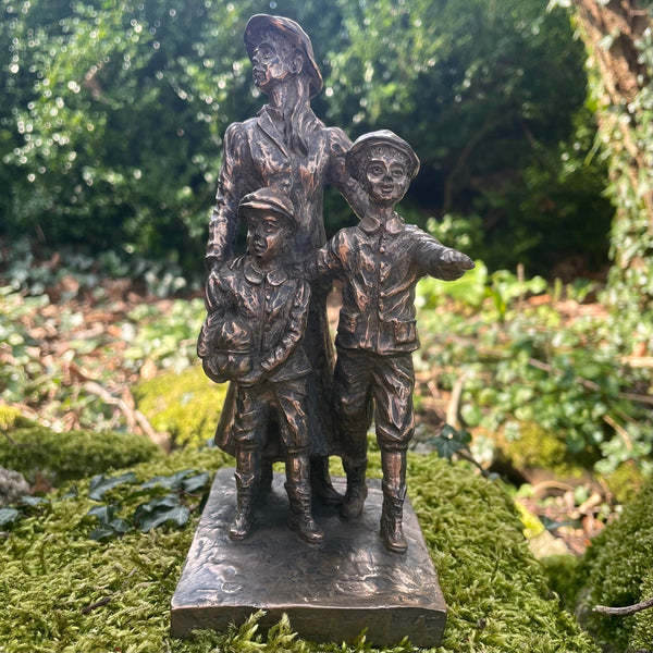 Luxury Annie Moore Journey - Rynhart Series