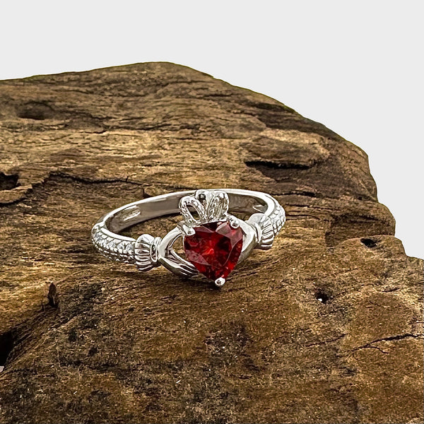 January Birthstone Claddagh Ring