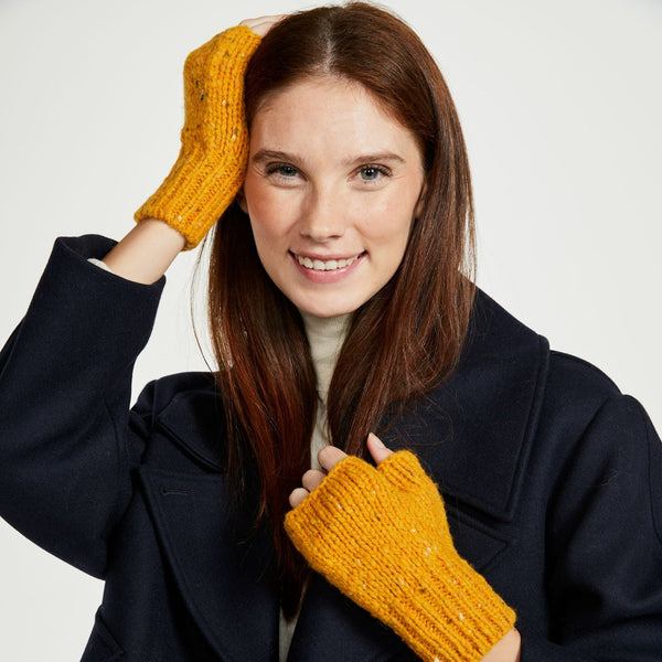 Glenfarne Nepped Yellow Fingerless Mitts