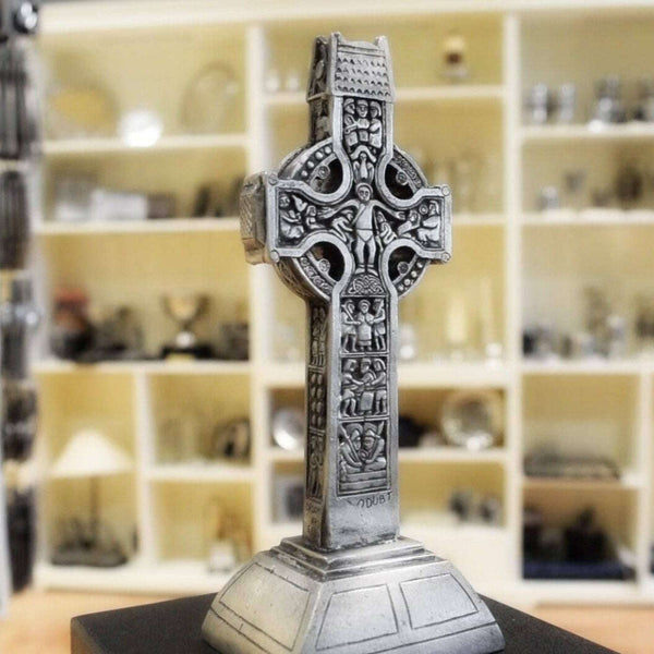 Luxury Durrow High Cross Scale Model,Cross