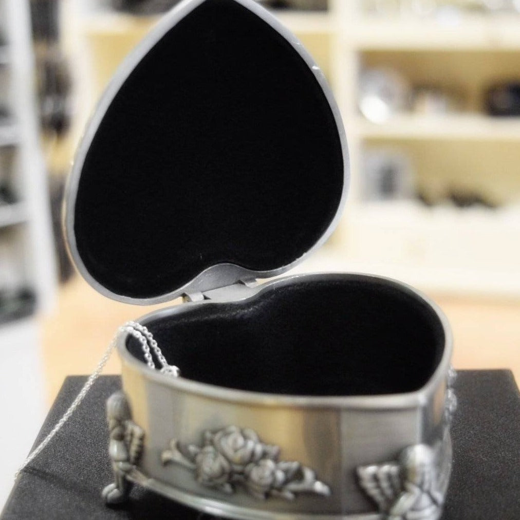 Mullingar Pewter Jewelry Box with Claddagh Design,jewelry box
