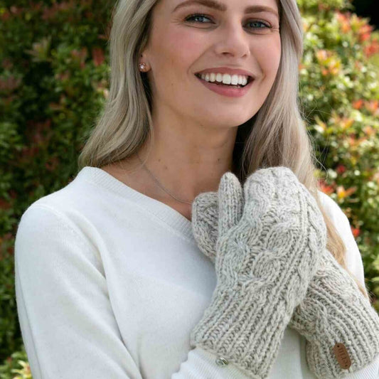 Oatmeal Aran Wool Gloves