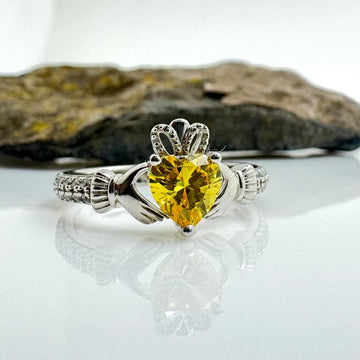 The Full Story of the Claddagh Ring: Love, Loyalty & Irish Legacy