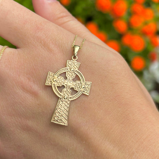 10k Yellow Gold Traditional Celtic Cross