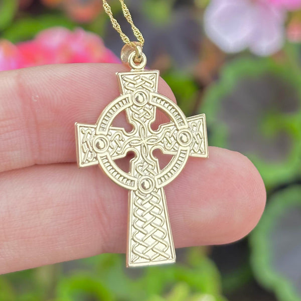 10k Gold Traditional Celtic Cross