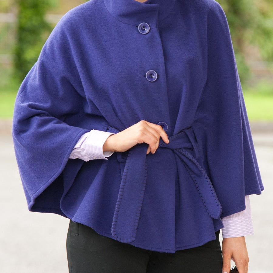 Short Cape with Belt