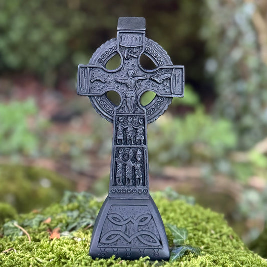 Celtic Cross Sculpture