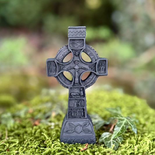 Irish Turf Celtic Cross Standing