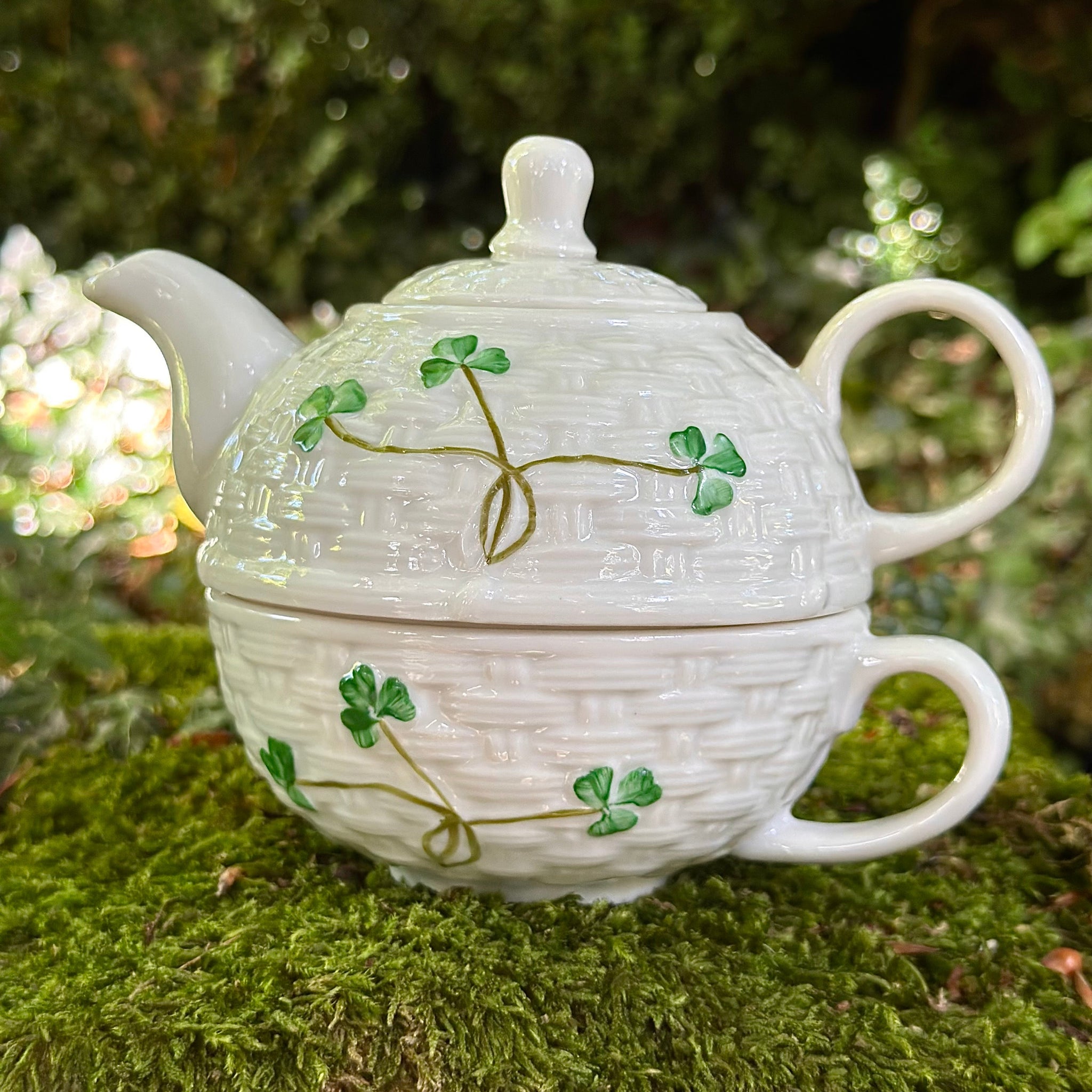 Belleek Classic Shamrock Tea For One