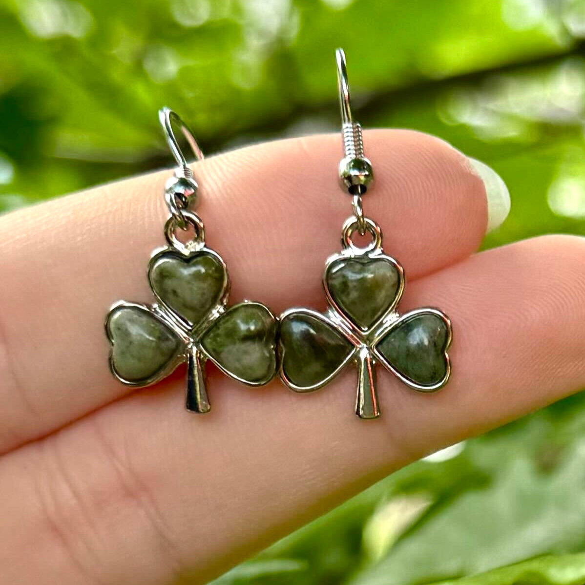 Rhodium Connemara Marble Shamrock Earrings