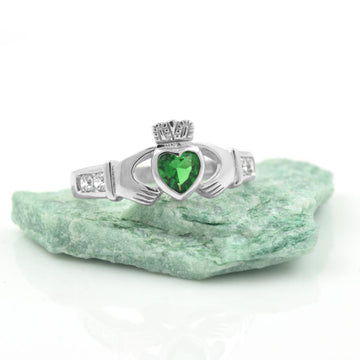 Emerald Cz Claddagh Ring in Sterling Silver