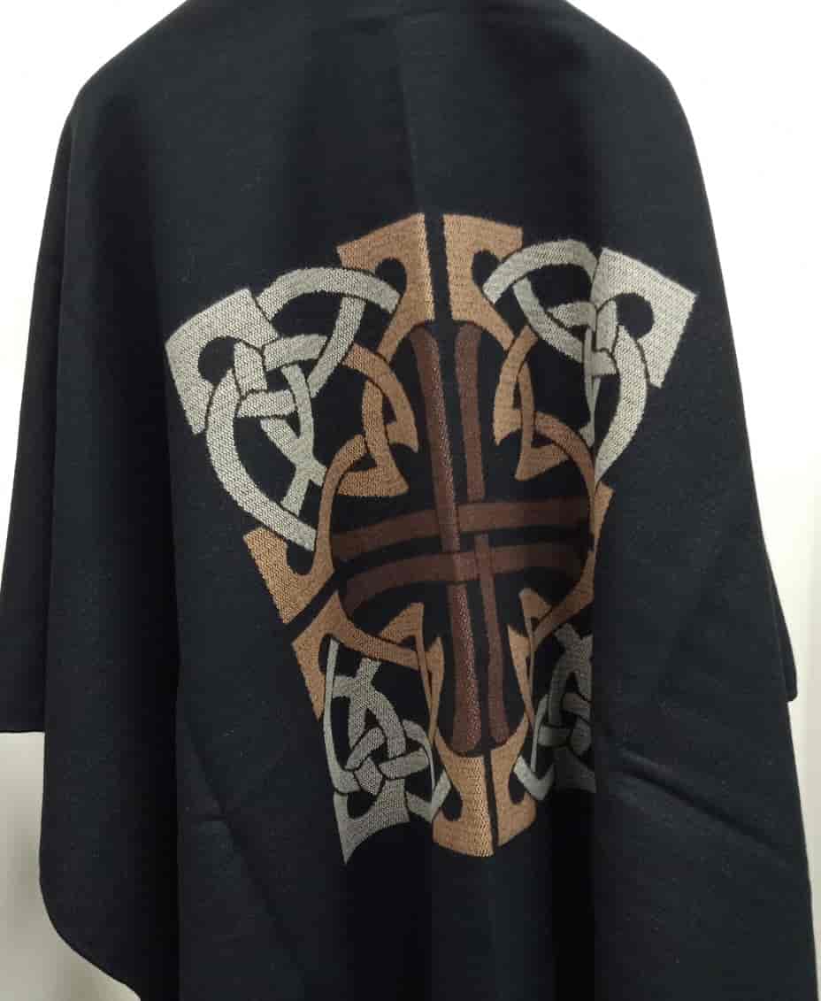 Jimmy Hourihan Shawl With Celtic Motif