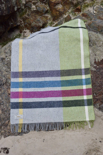 Studio Donegal - Donegal Days Throw Rug