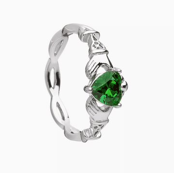 Emerald Claddagh Ring With Celtic Knotwork Band