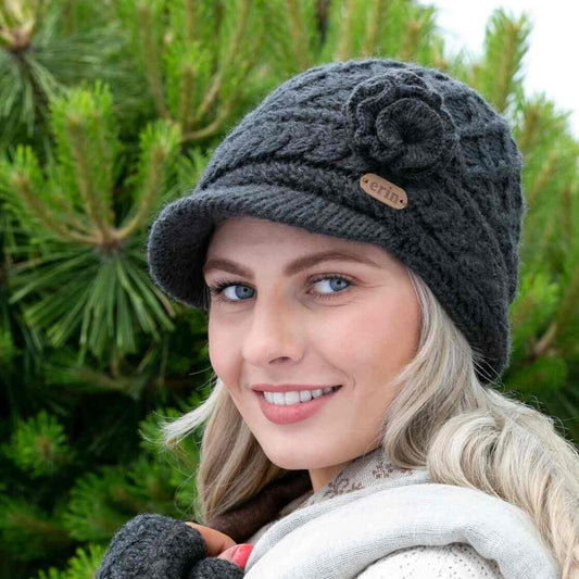 Wool Hat With Charcoal Aran Trellis